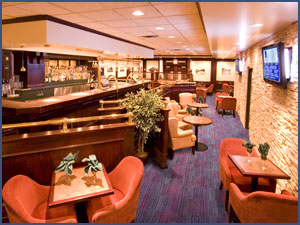 1 Lounge at the Woodlands Inn & Suites, Fort Nelson Restaurants